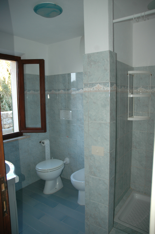 Bagno ampio doccia